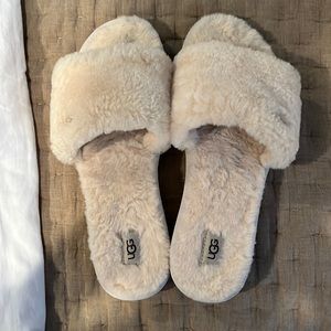 Ugg slippers / slides size 10
